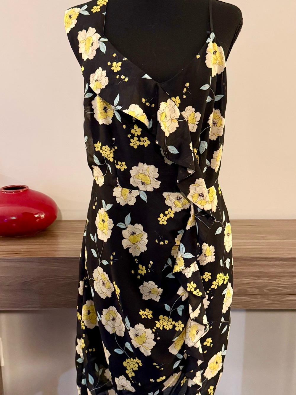 Cupcakes & Cashmere Ariadne Asymmetric Floral Ruffle Dress Black Yellow 10